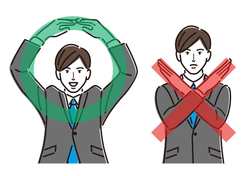 まるばつをするサラリーマンのイラスト